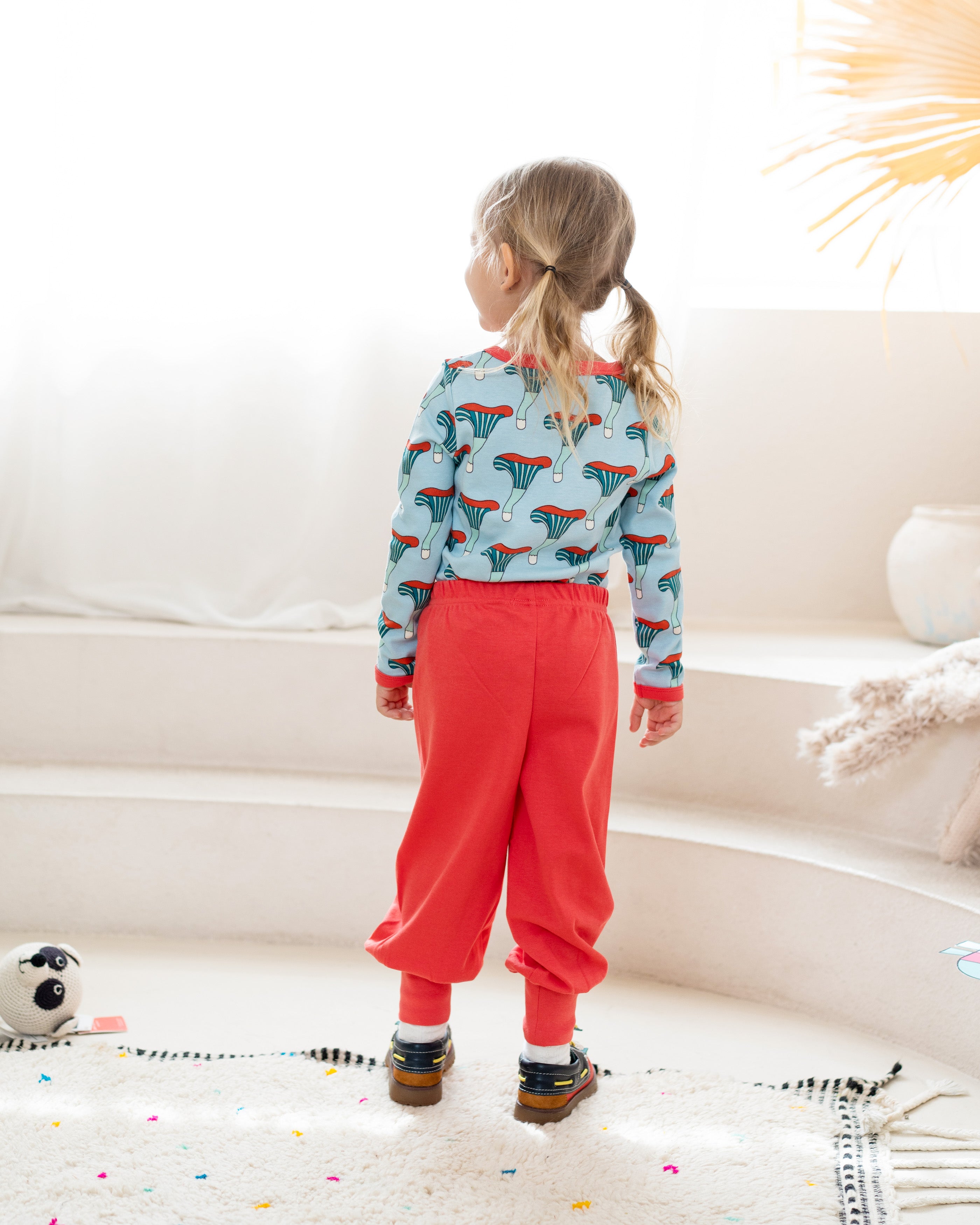 Hayden Pants - Red - Ameelo