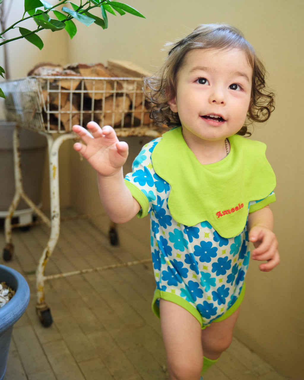 Jules Reversable Bib - Sky Clover & Yellow Green