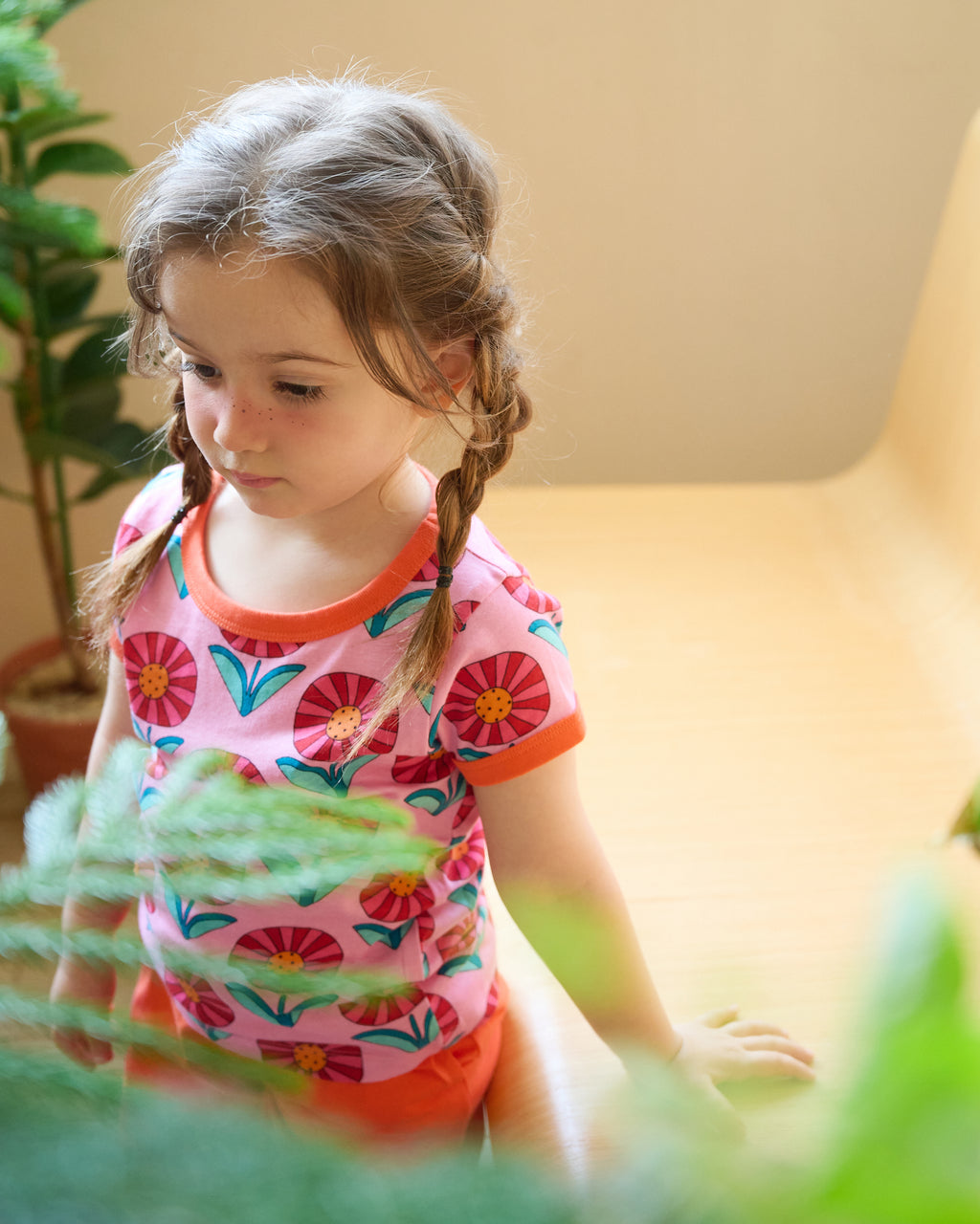 Cody Short Sleeve T-Shirt - Sunny Flower - Ameelo
