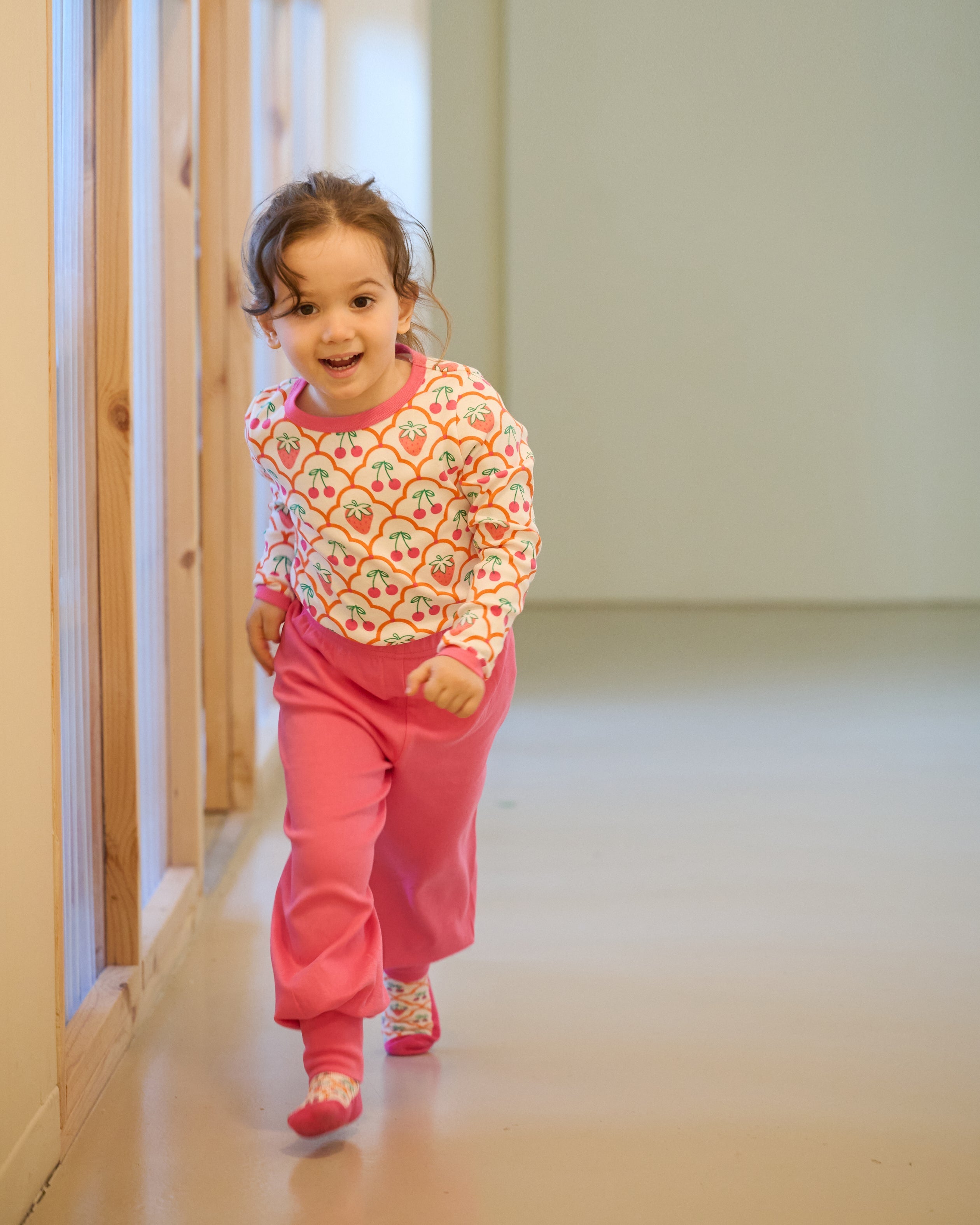 organic cotton - Asher T-Shirt - Cherry Berry - T-Shirt - Ameelo - baby kids clothing