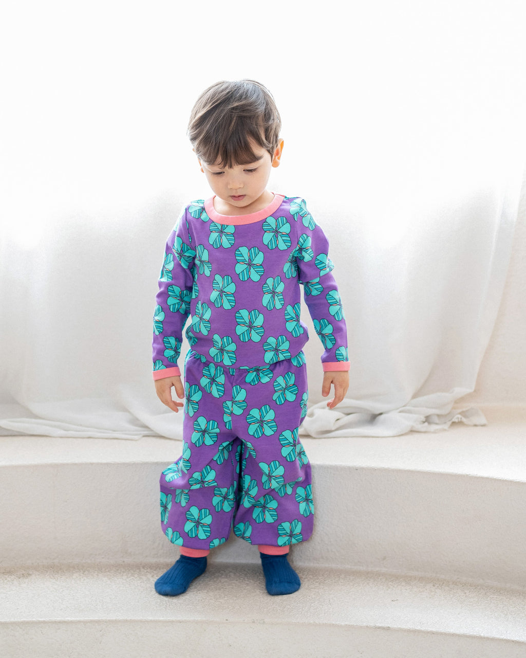 organic cotton - Avery T-Shirt - Chilling Clover - T-Shirt - Ameelo - baby kids clothing