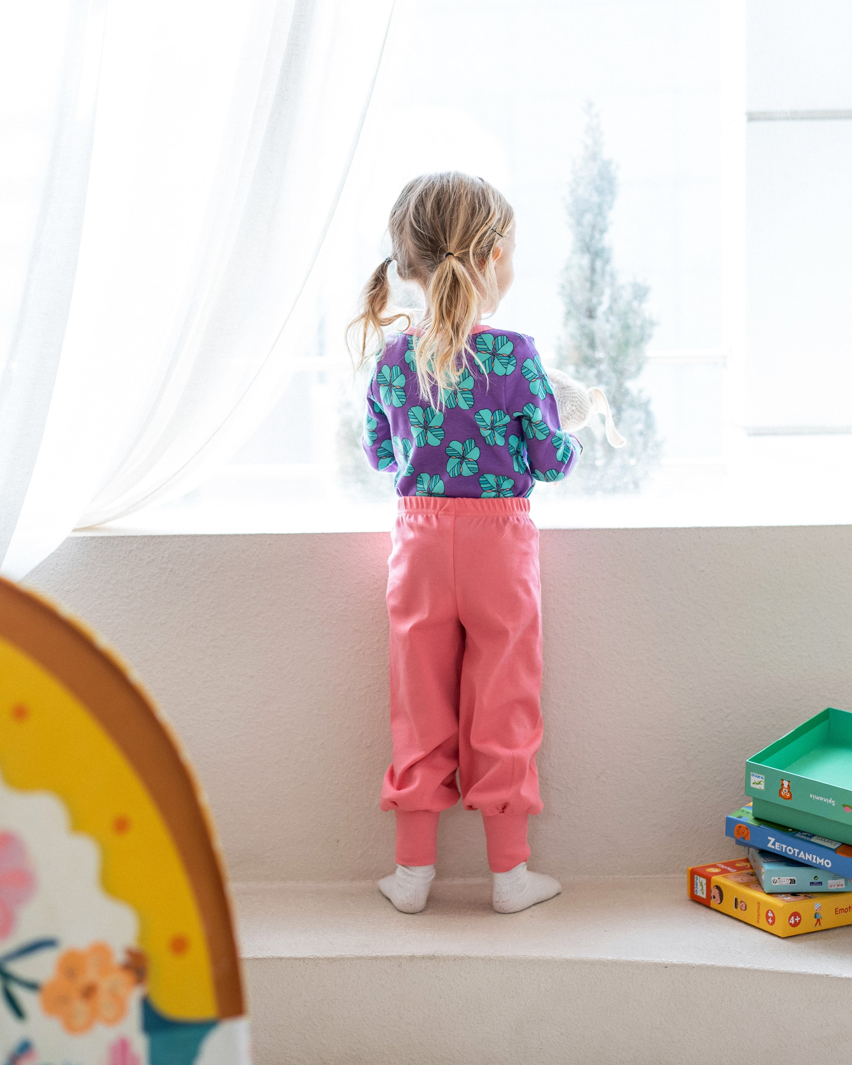 organic cotton - Avery T-Shirt - Chilling Clover - T-Shirt - Ameelo - baby kids clothing