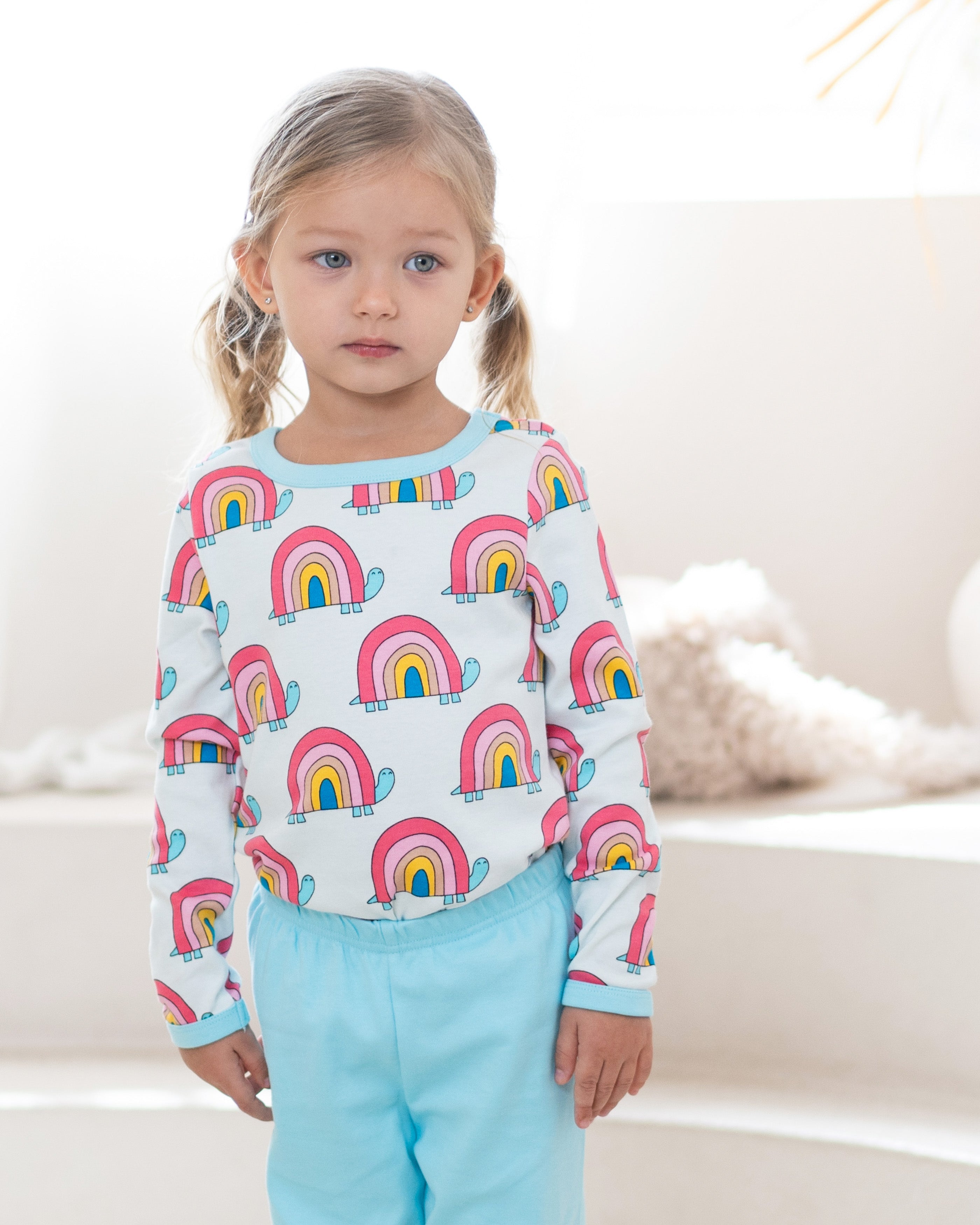 organic cotton - Avery T-Shirt - Rainbow Turtle - T-Shirt - Ameelo - baby kids clothing