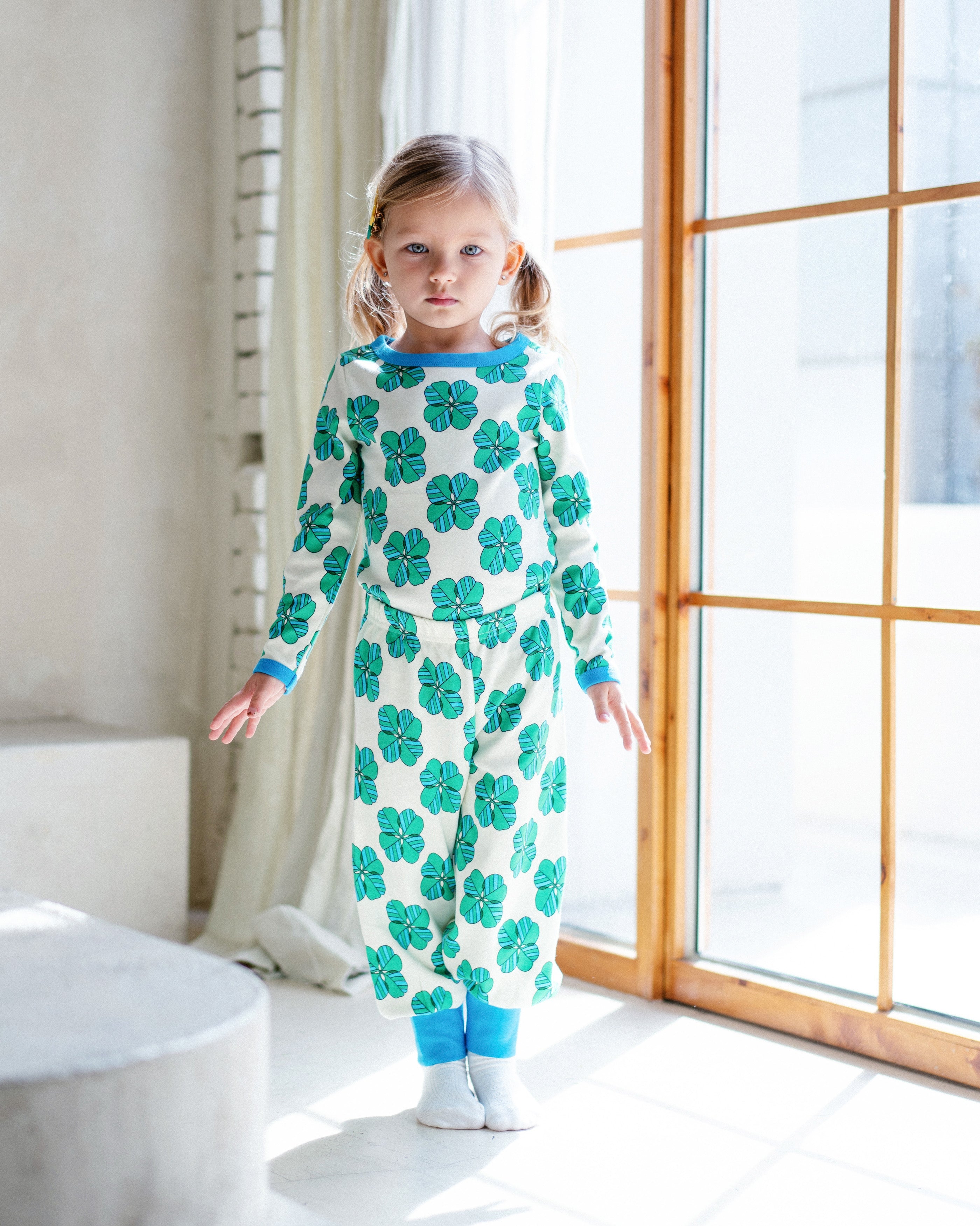 organic cotton - Avery T-Shirt - Spring Clover - T-Shirt - Ameelo - baby kids clothing