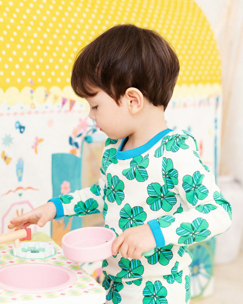 organic cotton - Avery T-Shirt - Spring Clover - T-Shirt - Ameelo - baby kids clothing